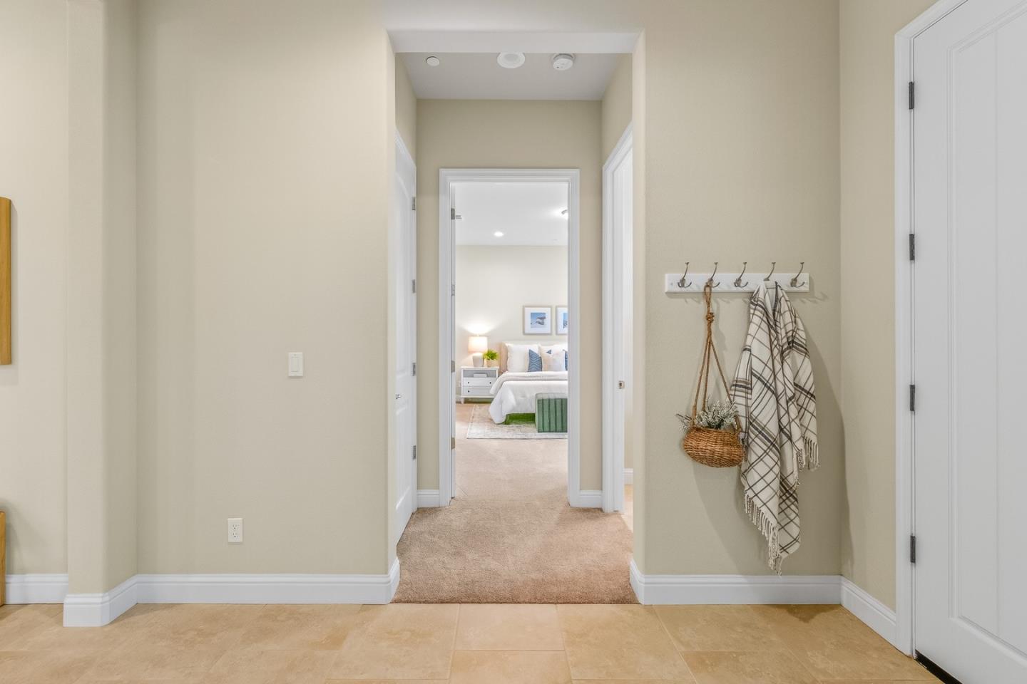 Detail Gallery Image 15 of 45 For 2962 Bluffs Dr, Marina,  CA 93933 - 3 Beds | 2/1 Baths