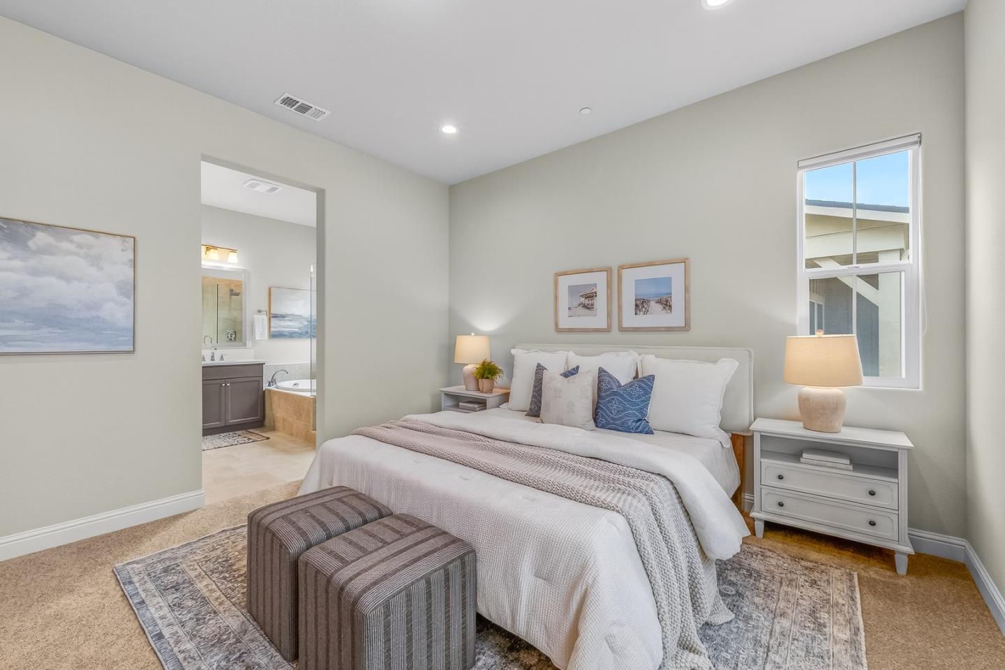 Detail Gallery Image 18 of 45 For 2962 Bluffs Dr, Marina,  CA 93933 - 3 Beds | 2/1 Baths