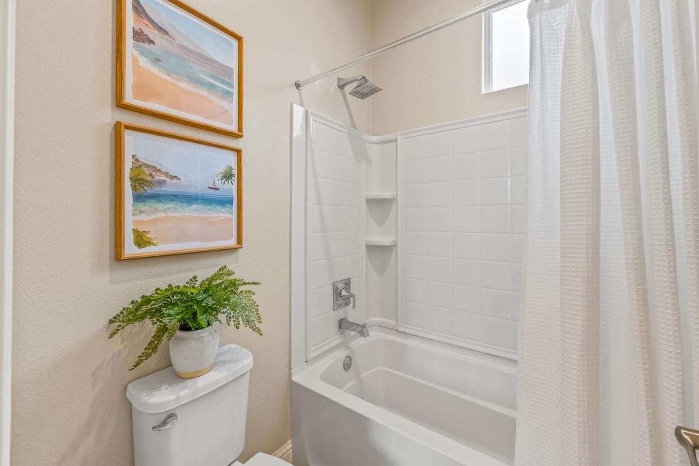 Detail Gallery Image 35 of 45 For 2962 Bluffs Dr, Marina,  CA 93933 - 3 Beds | 2/1 Baths