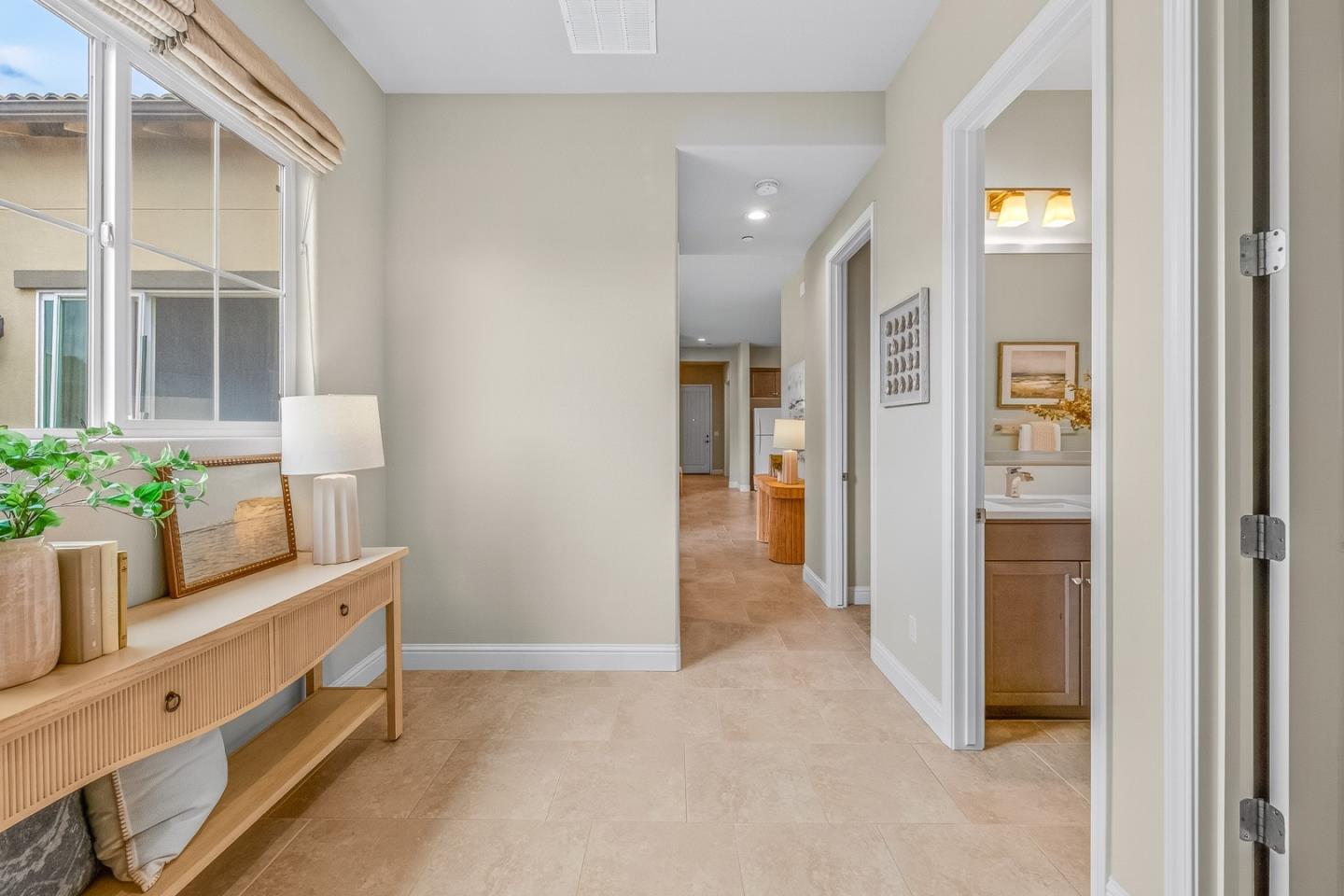 Detail Gallery Image 38 of 45 For 2962 Bluffs Dr, Marina,  CA 93933 - 3 Beds | 2/1 Baths