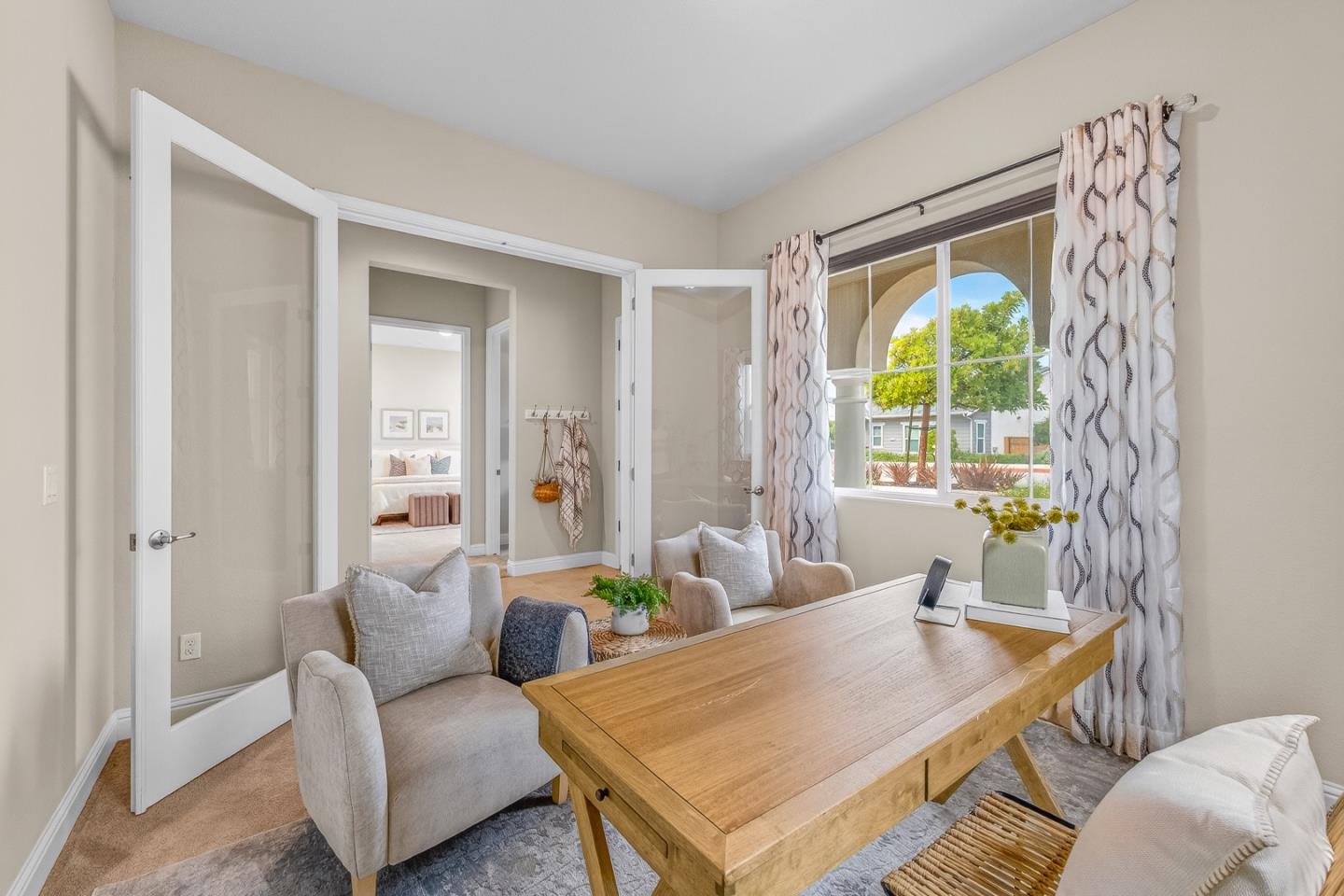 Detail Gallery Image 8 of 45 For 2962 Bluffs Dr, Marina,  CA 93933 - 3 Beds | 2/1 Baths