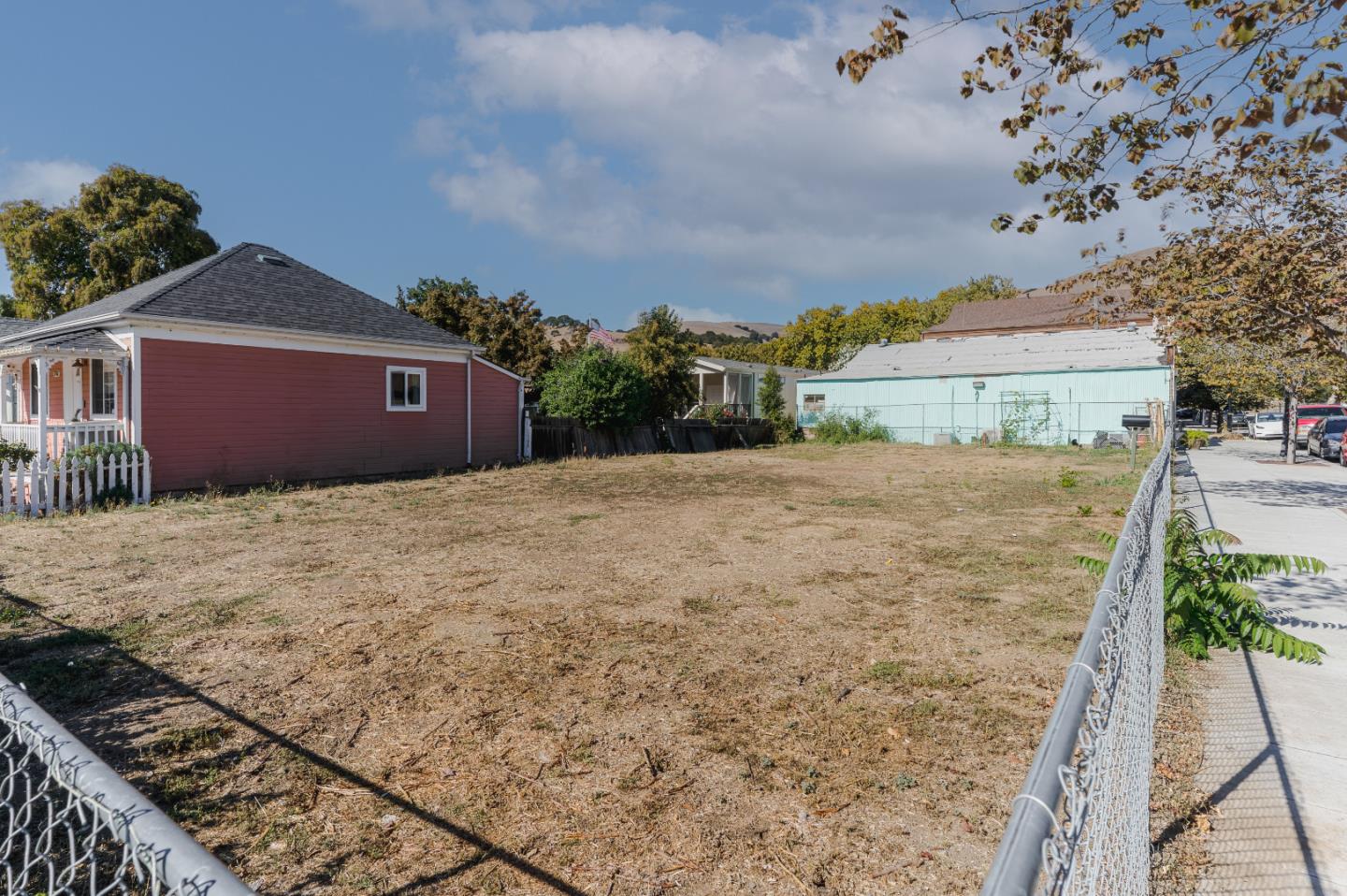 Detail Gallery Image 4 of 10 For 185 J St, Fremont,  CA 94536 - – Beds | – Baths