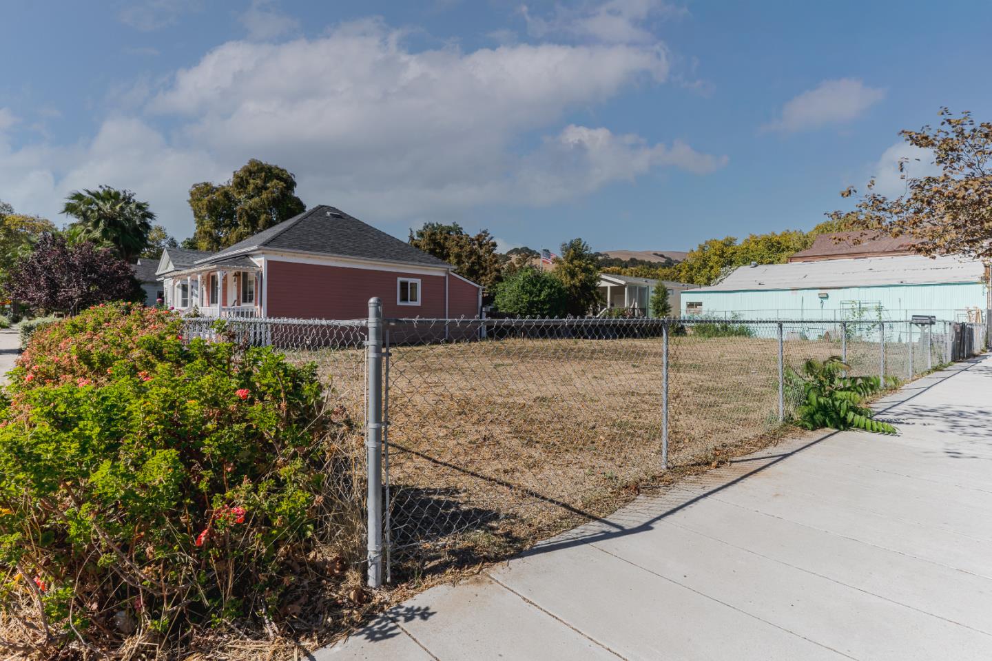 Detail Gallery Image 5 of 10 For 185 J St, Fremont,  CA 94536 - – Beds | – Baths