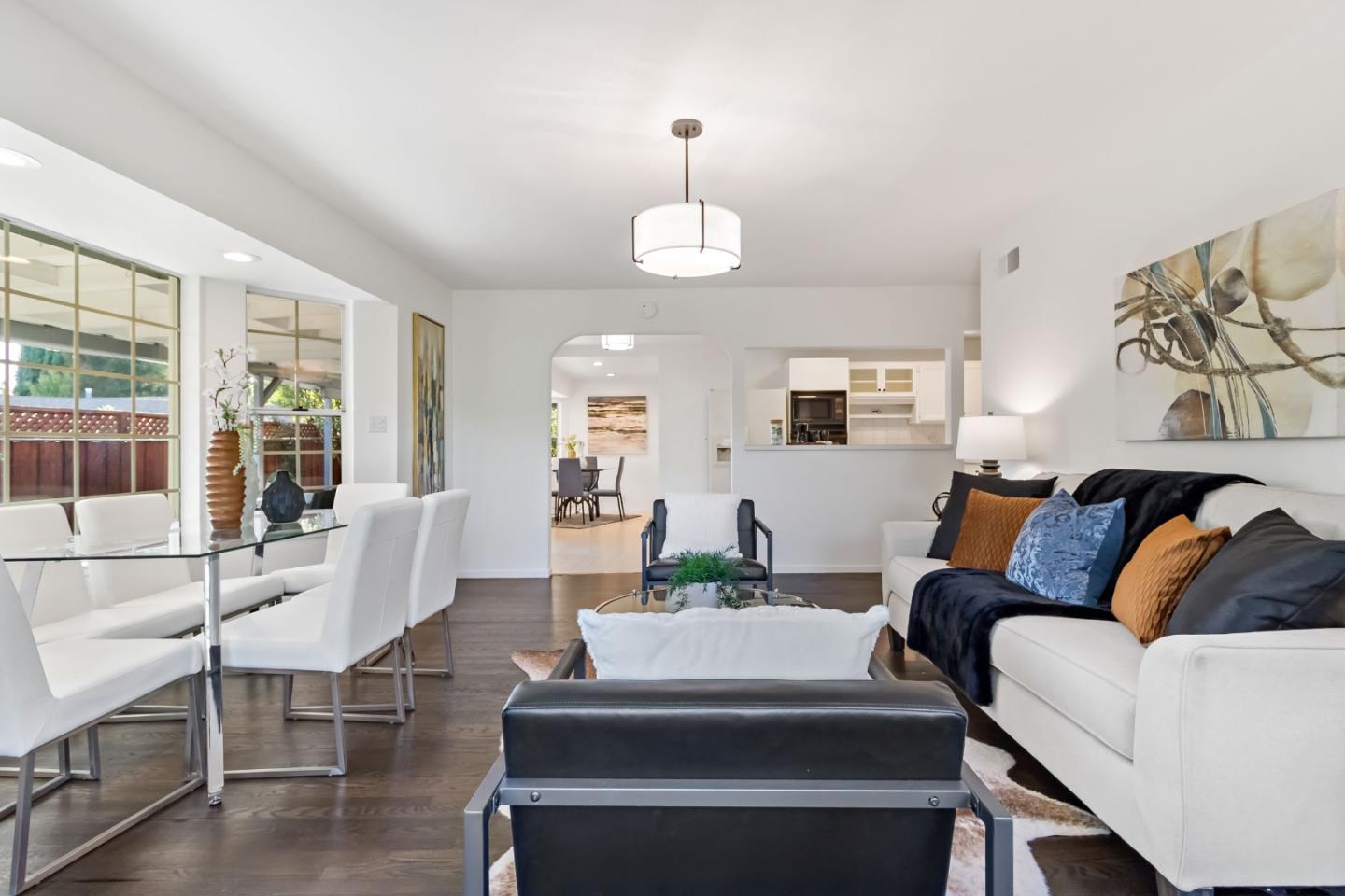 Detail Gallery Image 10 of 34 For 22 Wayne Ct, Redwood City,  CA 94063 - 4 Beds | 3 Baths