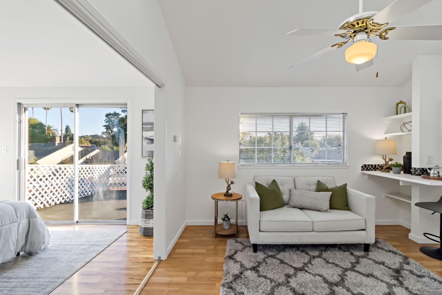 Detail Gallery Image 19 of 34 For 22 Wayne Ct, Redwood City,  CA 94063 - 4 Beds | 3 Baths