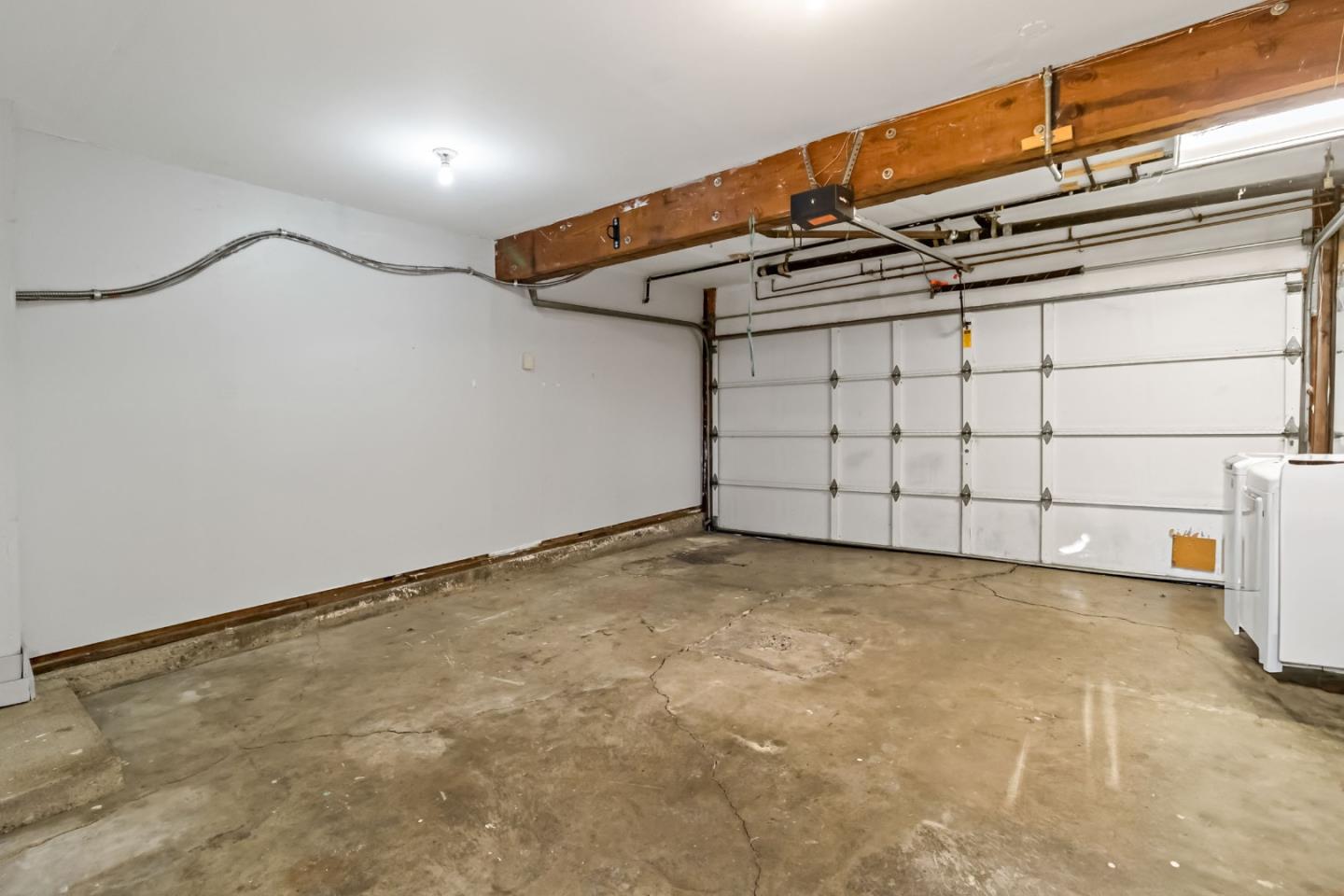 Detail Gallery Image 27 of 34 For 22 Wayne Ct, Redwood City,  CA 94063 - 4 Beds | 3 Baths