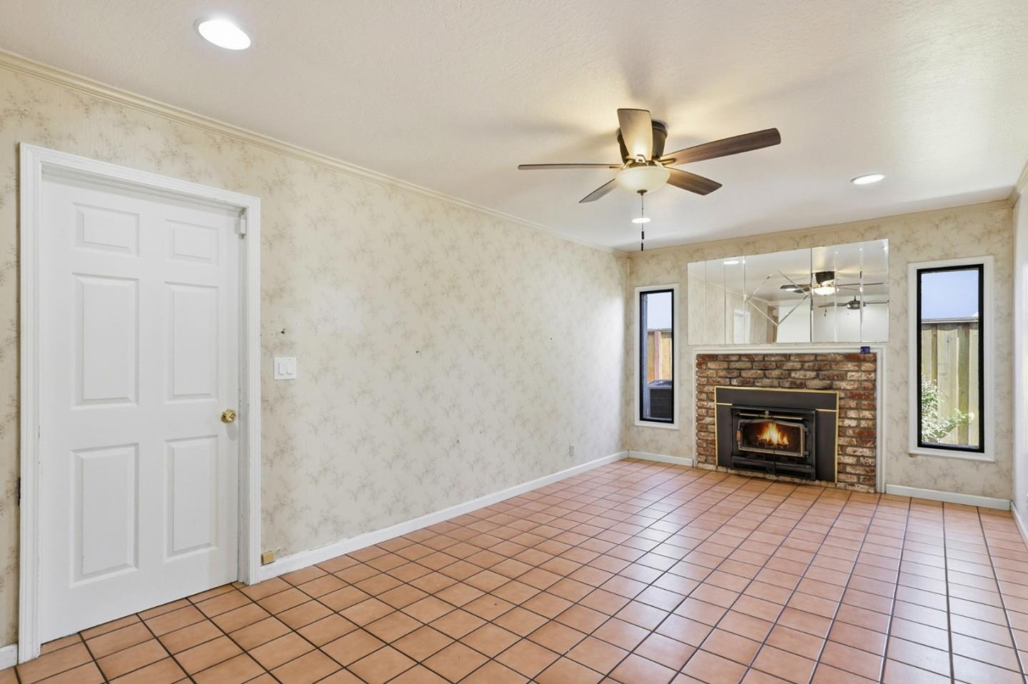 Detail Gallery Image 16 of 44 For 780 Welburn Ave, Gilroy,  CA 95020 - 4 Beds | 2 Baths