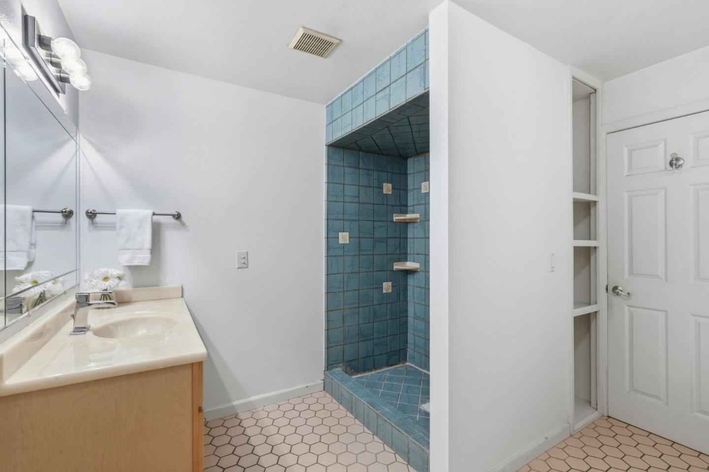 Detail Gallery Image 33 of 44 For 780 Welburn Ave, Gilroy,  CA 95020 - 4 Beds | 2 Baths