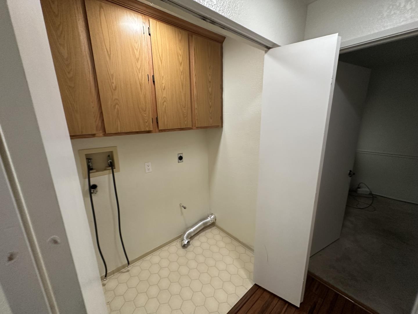 Detail Gallery Image 12 of 21 For 92 Frontier Trail Dr, San Jose,  CA 95136 - 2 Beds | 2 Baths