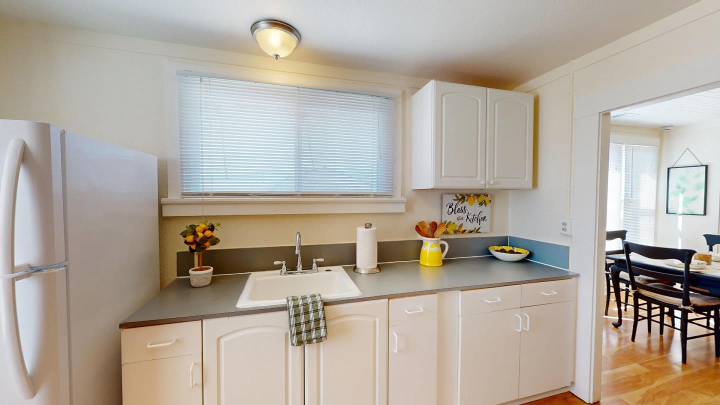 Detail Gallery Image 15 of 41 For 236 West St, Soledad,  CA 93960 - 3 Beds | 1 Baths