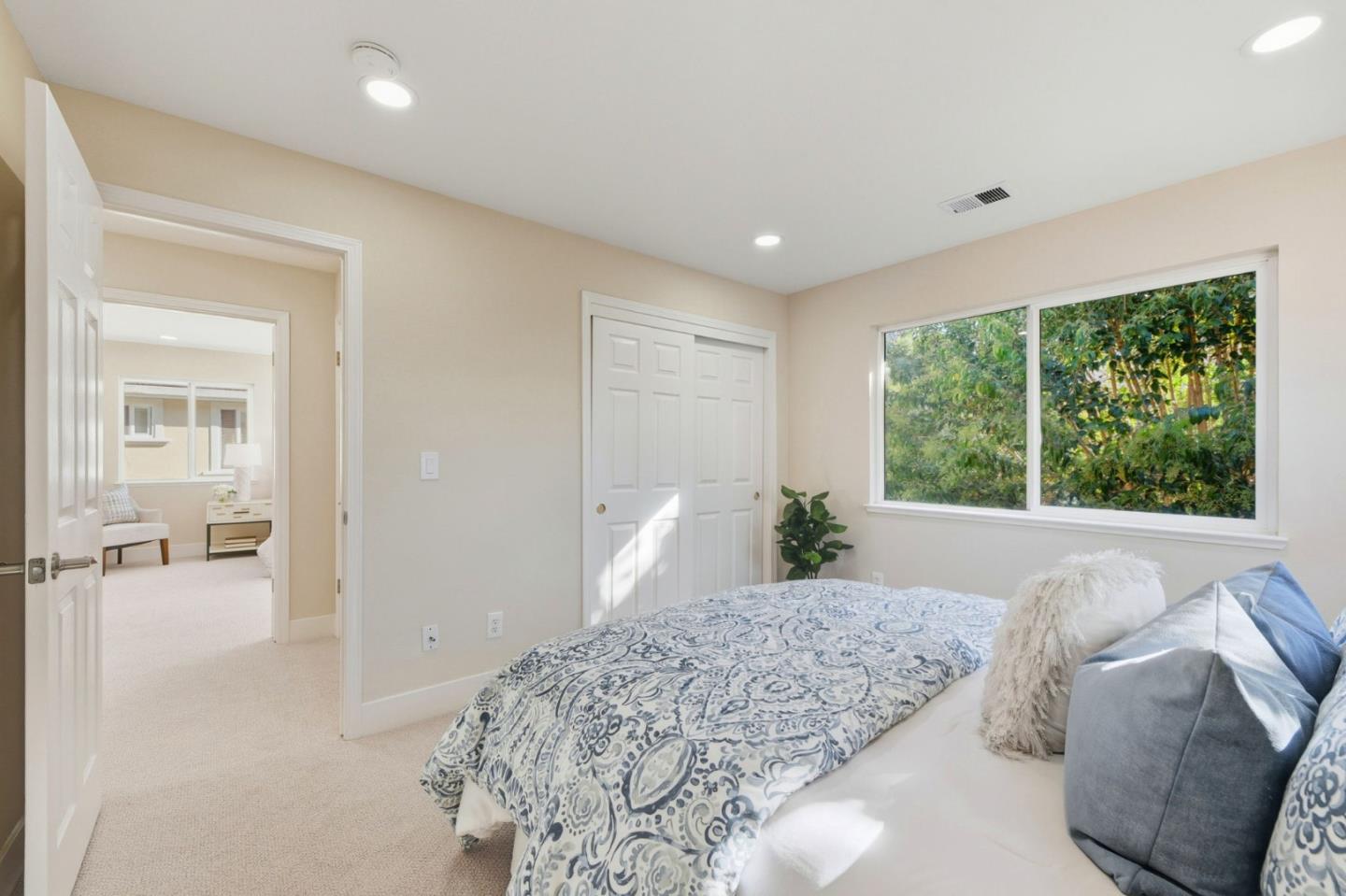 Detail Gallery Image 30 of 38 For 101 Glen Alpine Ct, Mountain View,  CA 94043 - 3 Beds | 3 Baths