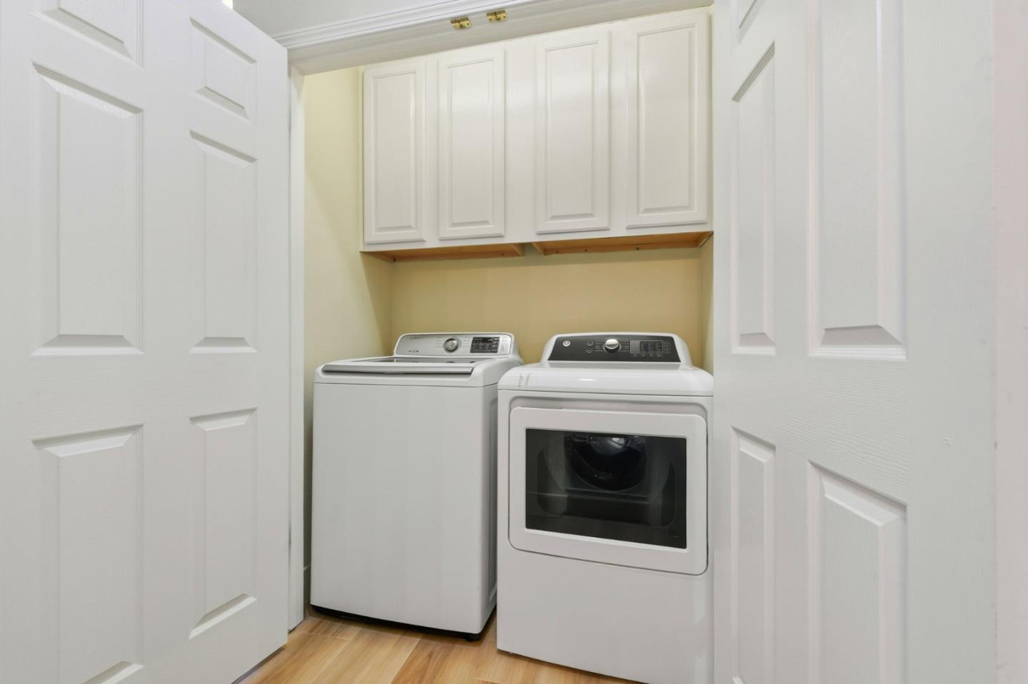 Detail Gallery Image 32 of 38 For 101 Glen Alpine Ct, Mountain View,  CA 94043 - 3 Beds | 3 Baths