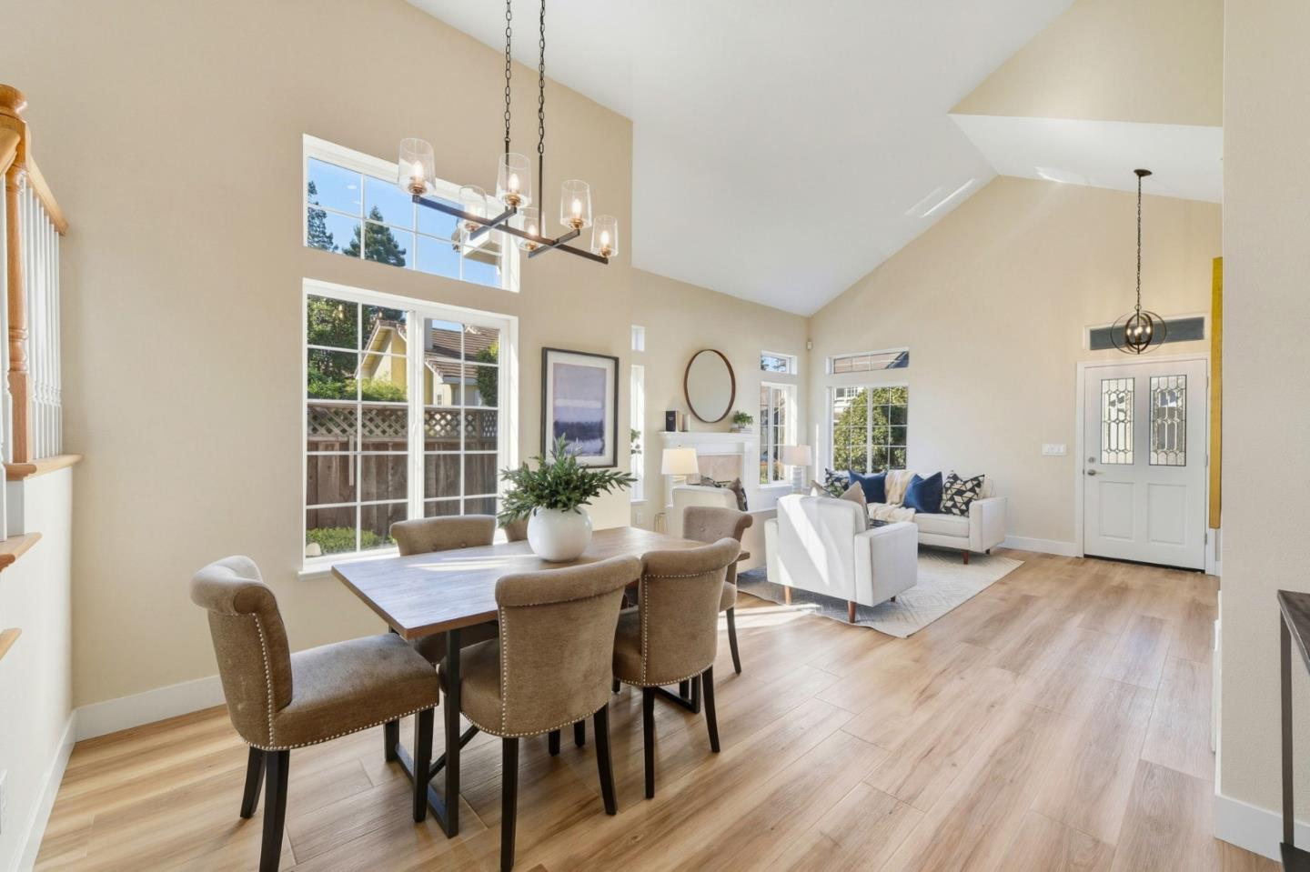 Detail Gallery Image 8 of 38 For 101 Glen Alpine Ct, Mountain View,  CA 94043 - 3 Beds | 3 Baths