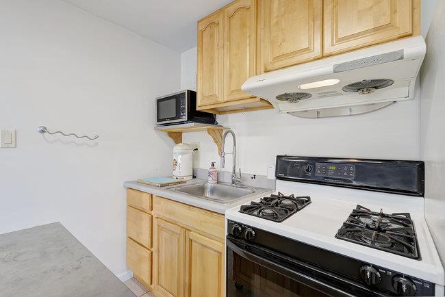 Detail Gallery Image 57 of 73 For 335 Skyline Dr, Daly City,  CA 94015 - 4 Beds | 2 Baths