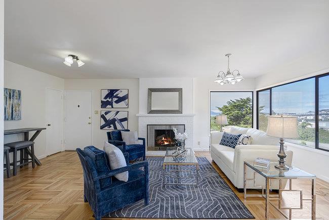 Detail Gallery Image 9 of 73 For 335 Skyline Dr, Daly City,  CA 94015 - 4 Beds | 2 Baths