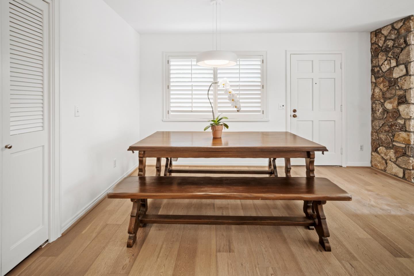 Detail Gallery Image 17 of 33 For 0 Ne Corner San Carlos & 8th St #1,  Carmel,  CA 93921 - 2 Beds | 2 Baths