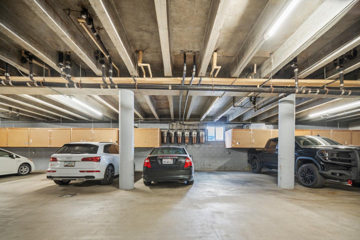 Detail Gallery Image 28 of 33 For 0 Ne Corner San Carlos & 8th St #1,  Carmel,  CA 93921 - 2 Beds | 2 Baths