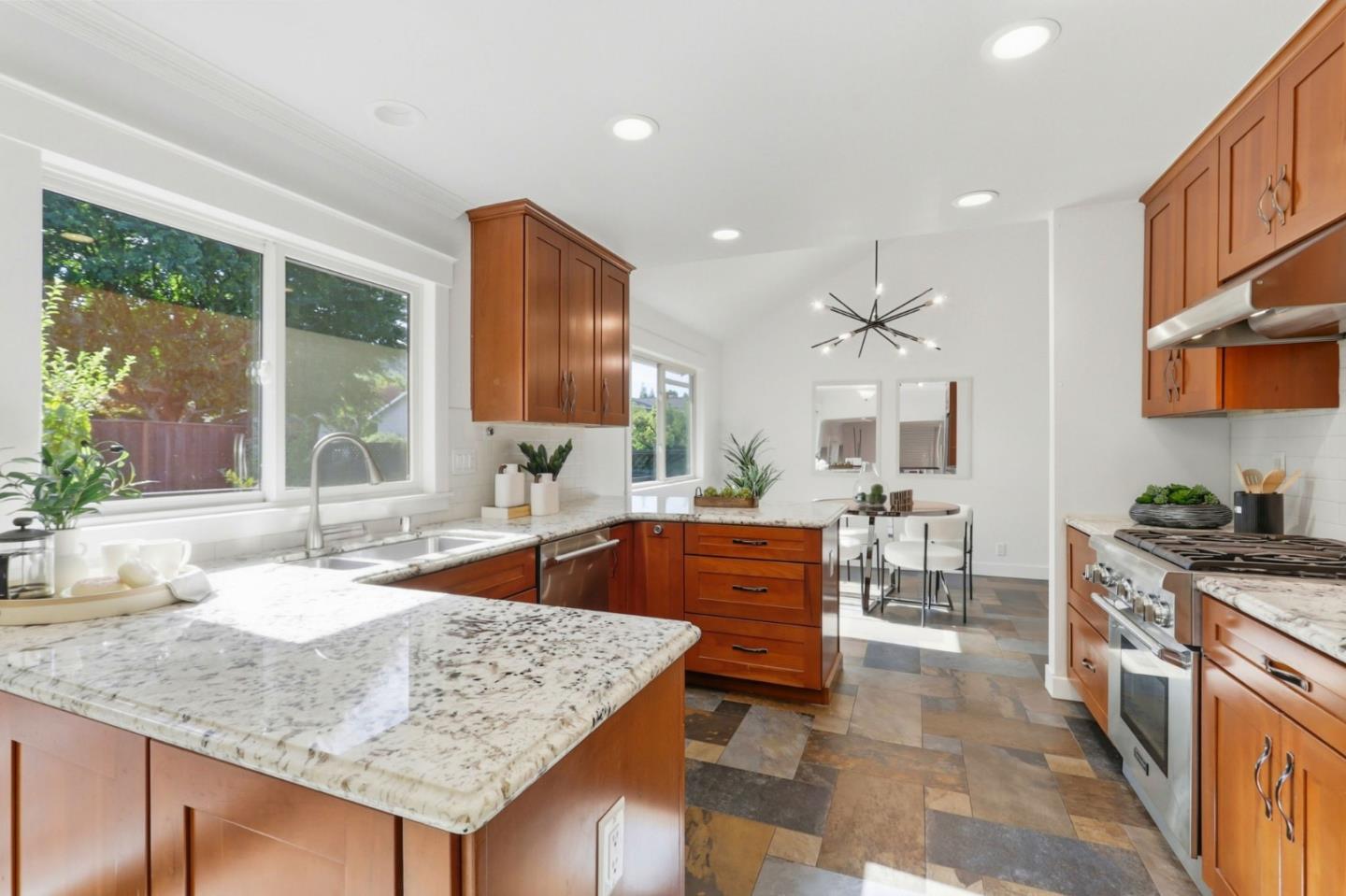 Detail Gallery Image 20 of 51 For 6605 Barnsdale Ct, San Jose,  CA 95120 - 4 Beds | 2/1 Baths