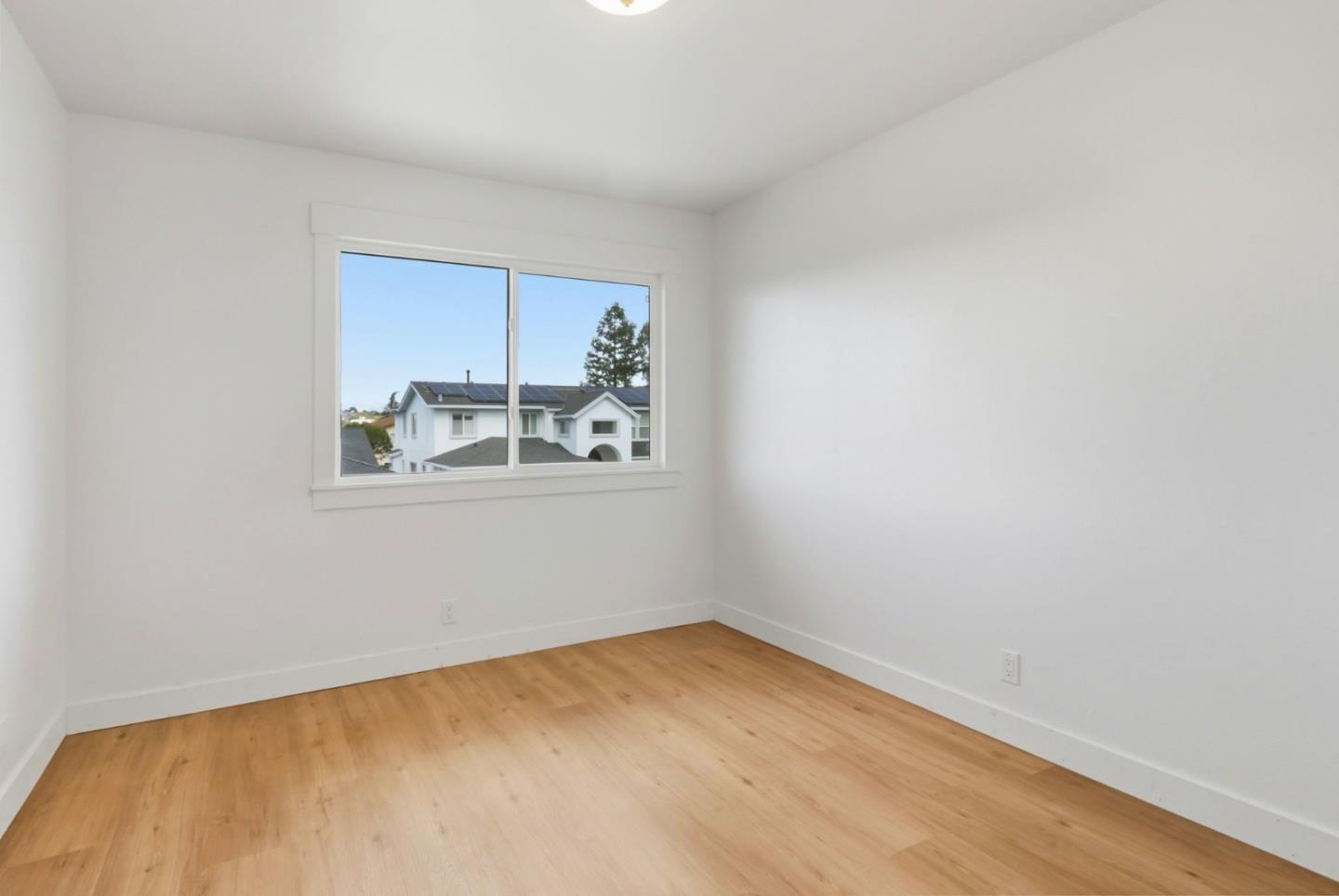 Detail Gallery Image 33 of 51 For 6605 Barnsdale Ct, San Jose,  CA 95120 - 4 Beds | 2/1 Baths