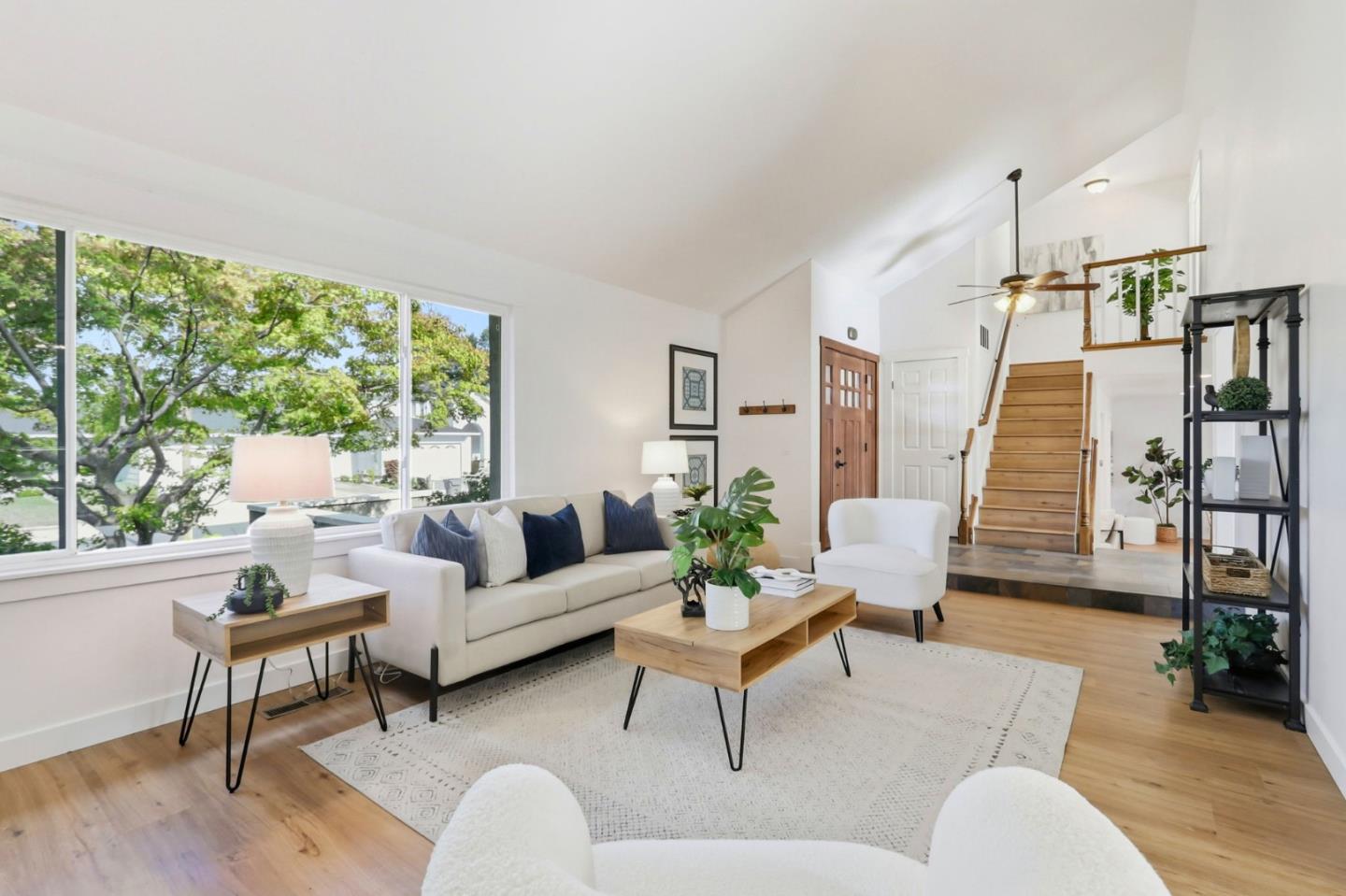 Detail Gallery Image 7 of 51 For 6605 Barnsdale Ct, San Jose,  CA 95120 - 4 Beds | 2/1 Baths