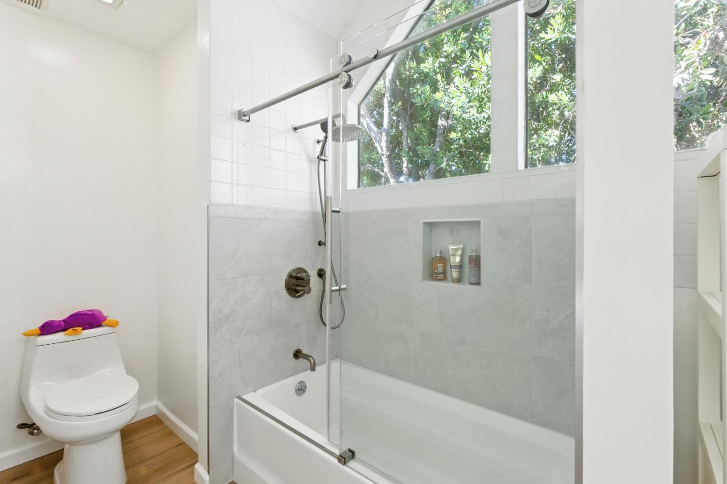 Detail Gallery Image 26 of 33 For 602 Ironwood Rd, Alameda,  CA 94502 - 2 Beds | 2/1 Baths