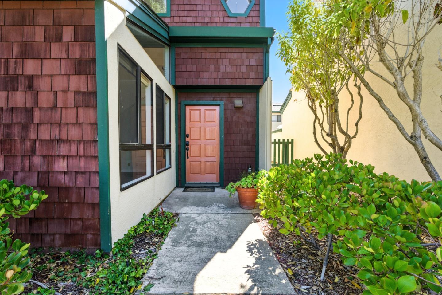 Detail Gallery Image 30 of 33 For 602 Ironwood Rd, Alameda,  CA 94502 - 2 Beds | 2/1 Baths