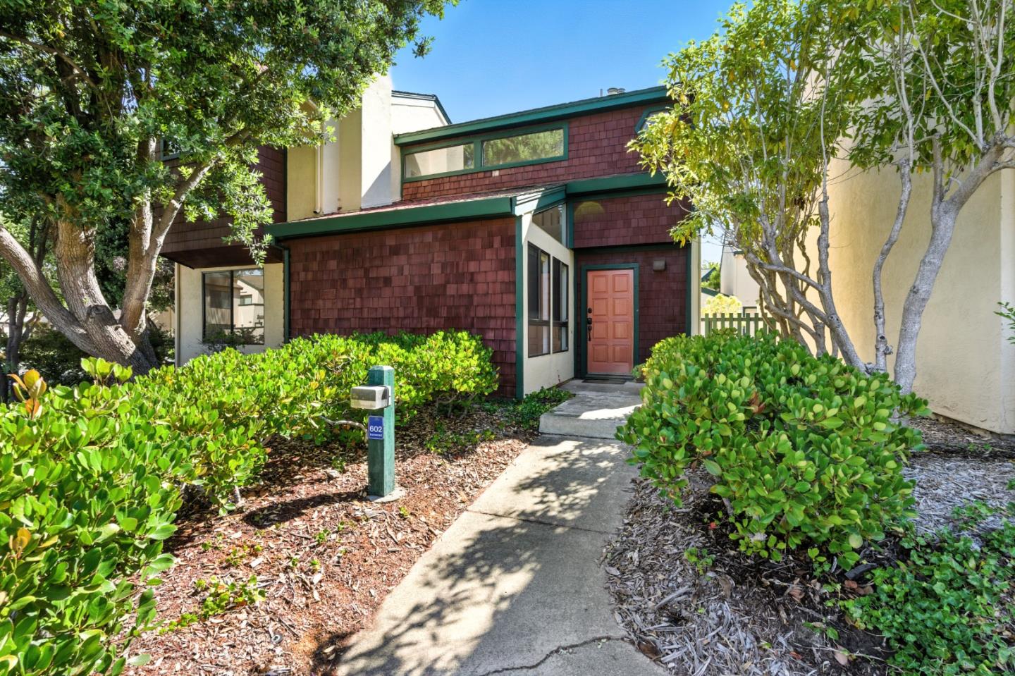 Detail Gallery Image 31 of 33 For 602 Ironwood Rd, Alameda,  CA 94502 - 2 Beds | 2/1 Baths