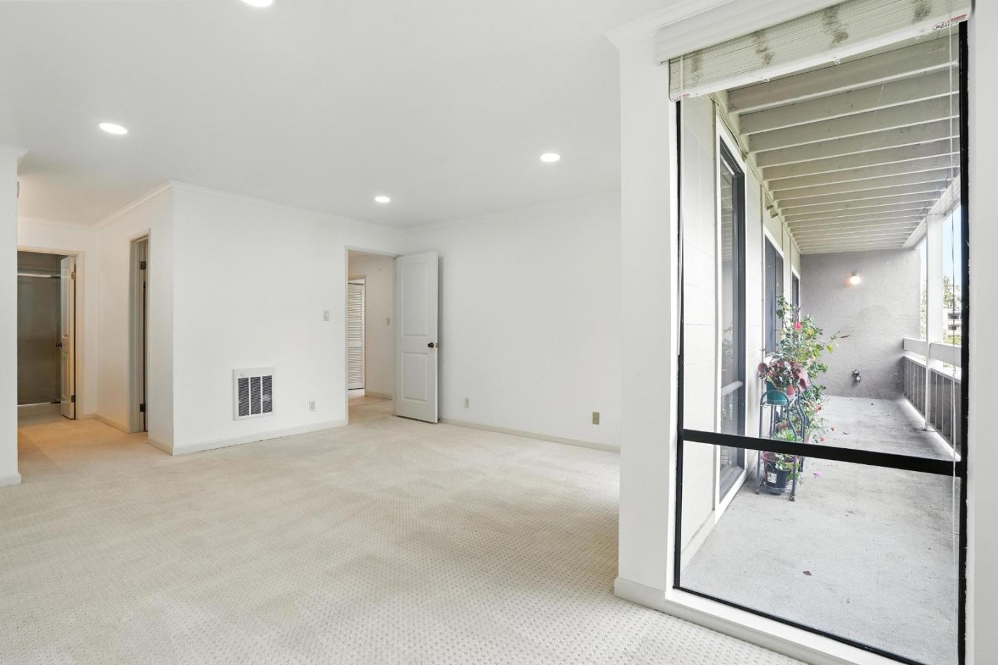 Detail Gallery Image 26 of 36 For 1171 Compass Ln #211,  Foster City,  CA 94404 - 2 Beds | 2 Baths