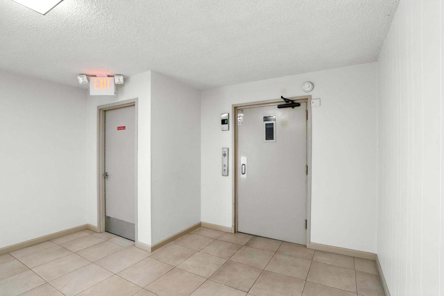 Detail Gallery Image 5 of 36 For 1171 Compass Ln #211,  Foster City,  CA 94404 - 2 Beds | 2 Baths