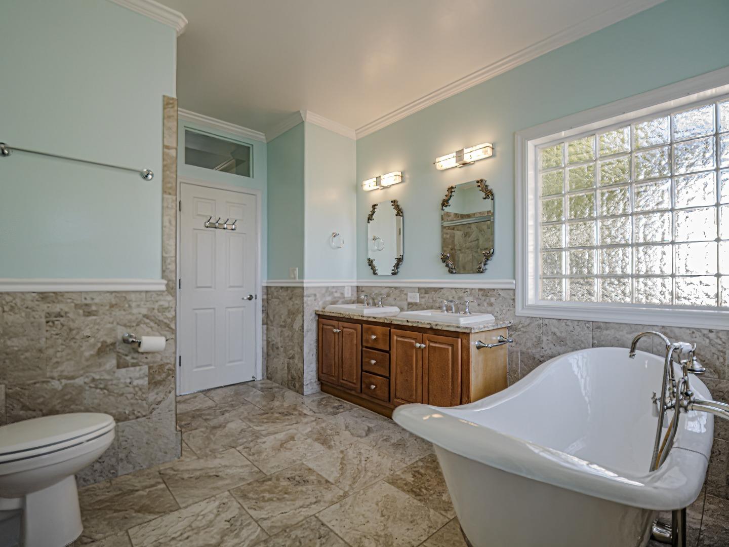 Detail Gallery Image 35 of 61 For 2395 Delaware Ave #92,  Santa Cruz,  CA 95060 - 2 Beds | 2 Baths