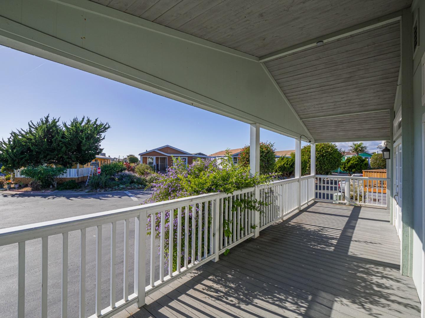 Detail Gallery Image 4 of 61 For 2395 Delaware Ave #92,  Santa Cruz,  CA 95060 - 2 Beds | 2 Baths