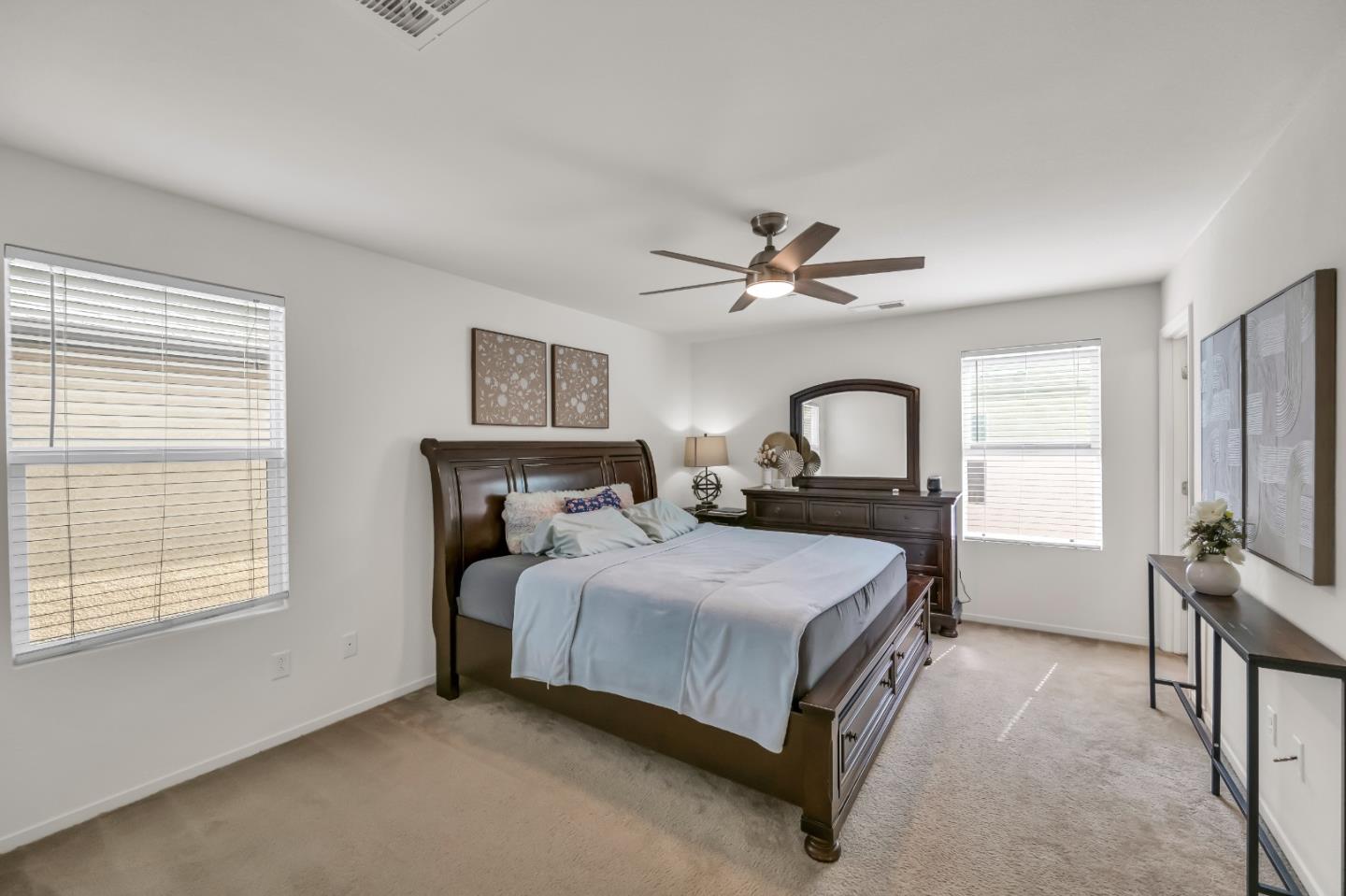 Detail Gallery Image 13 of 31 For 8902 Cobble Crest Dr, Sacramento,  CA 95829 - 4 Beds | 2/1 Baths
