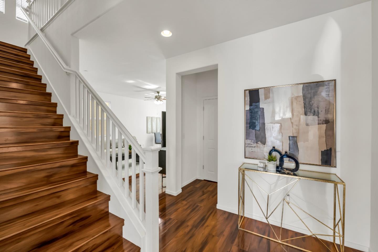 Detail Gallery Image 27 of 31 For 8902 Cobble Crest Dr, Sacramento,  CA 95829 - 4 Beds | 2/1 Baths