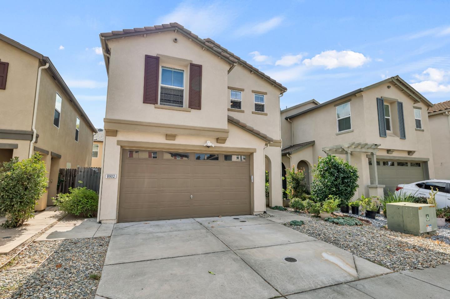 Detail Gallery Image 30 of 31 For 8902 Cobble Crest Dr, Sacramento,  CA 95829 - 4 Beds | 2/1 Baths