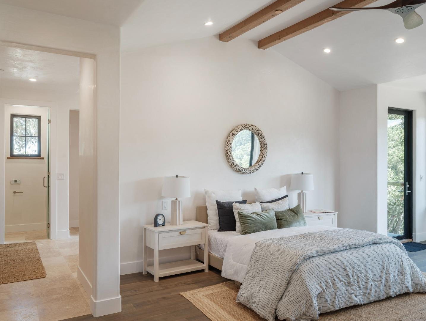 Detail Gallery Image 16 of 43 For 8380 Monterra Views, Monterey,  CA 93940 - 4 Beds | 5/1 Baths