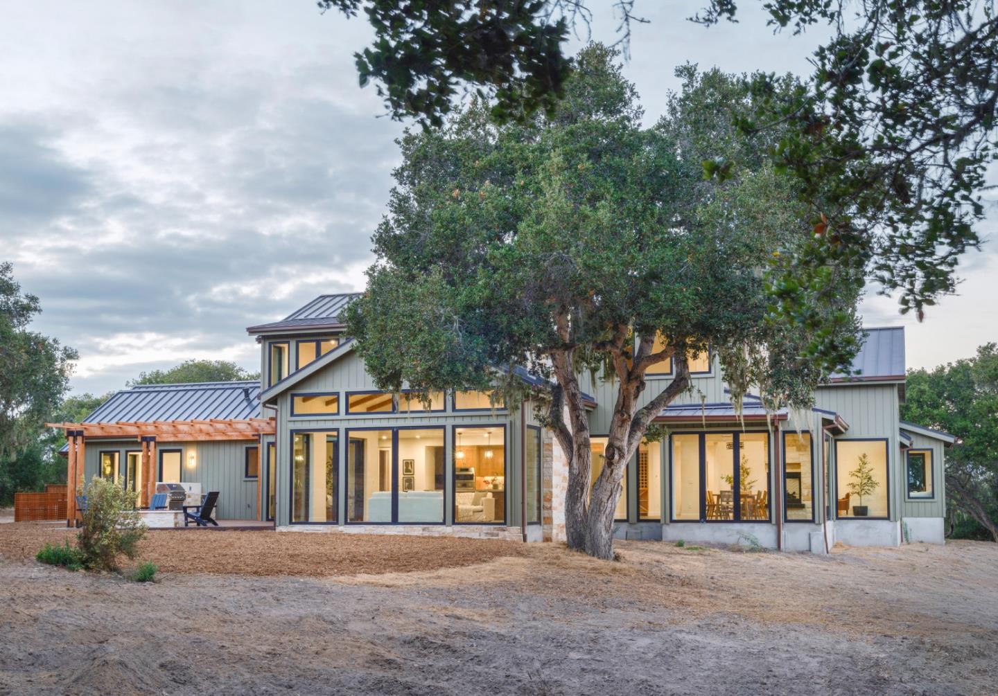 Detail Gallery Image 30 of 43 For 8380 Monterra Views, Monterey,  CA 93940 - 4 Beds | 5/1 Baths