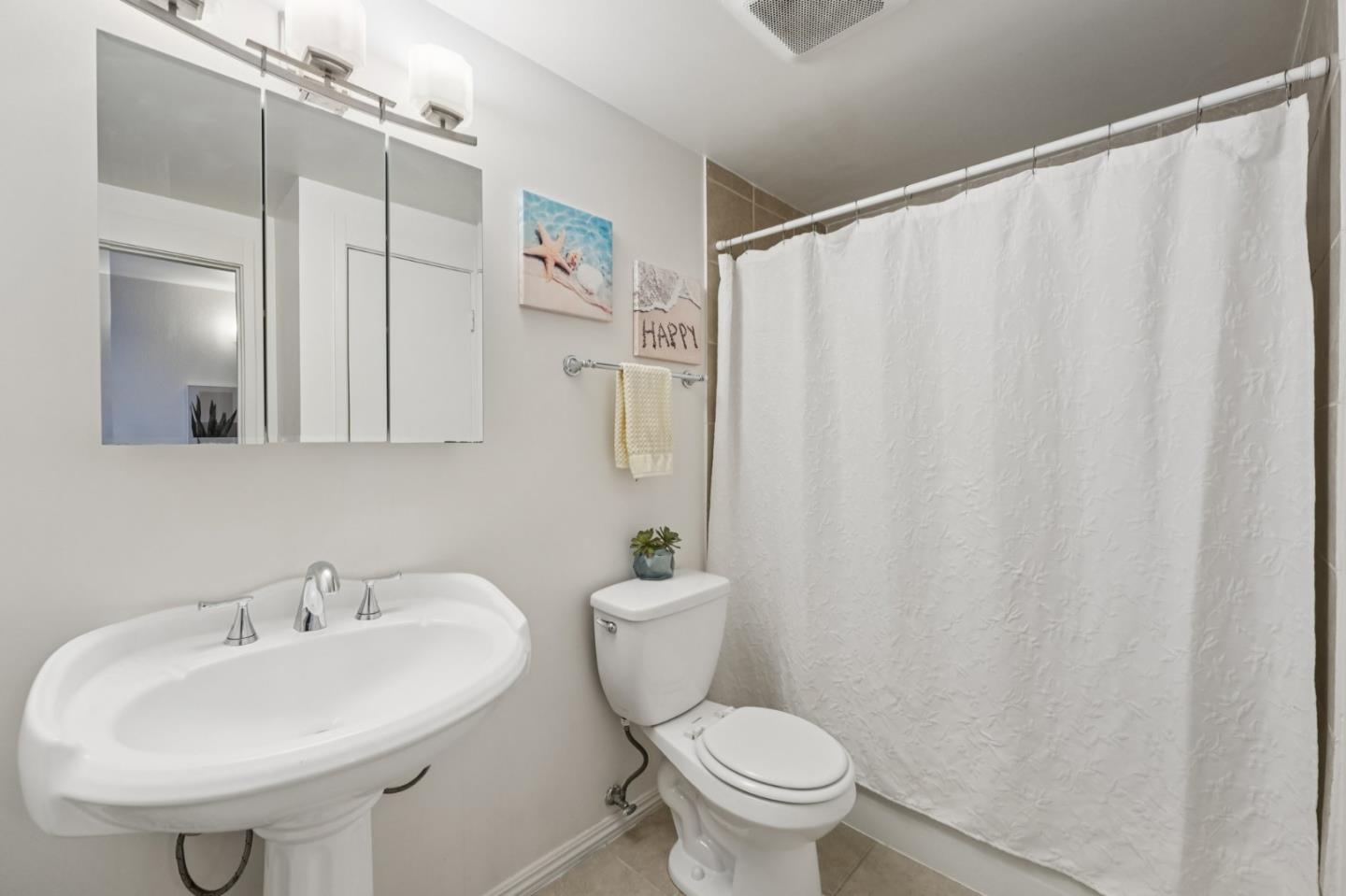 Detail Gallery Image 22 of 33 For 323 Monte Vista Ave #203,  Oakland,  CA 94611 - 1 Beds | 1 Baths