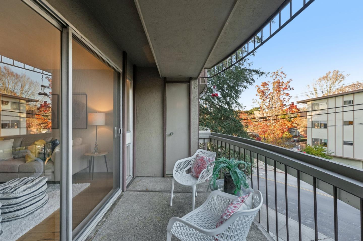 Detail Gallery Image 31 of 33 For 323 Monte Vista Ave #203,  Oakland,  CA 94611 - 1 Beds | 1 Baths