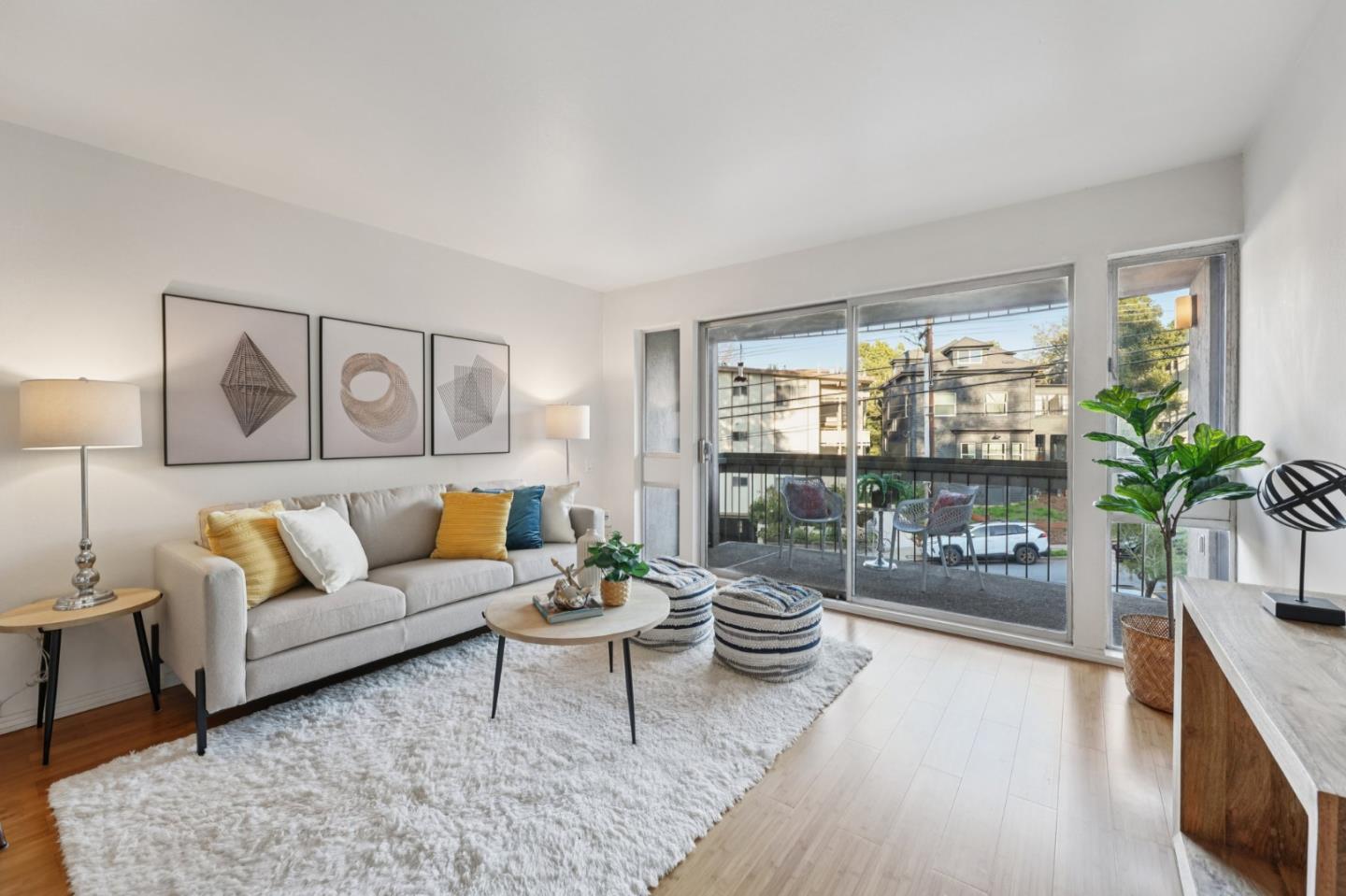 Detail Gallery Image 6 of 33 For 323 Monte Vista Ave #203,  Oakland,  CA 94611 - 1 Beds | 1 Baths