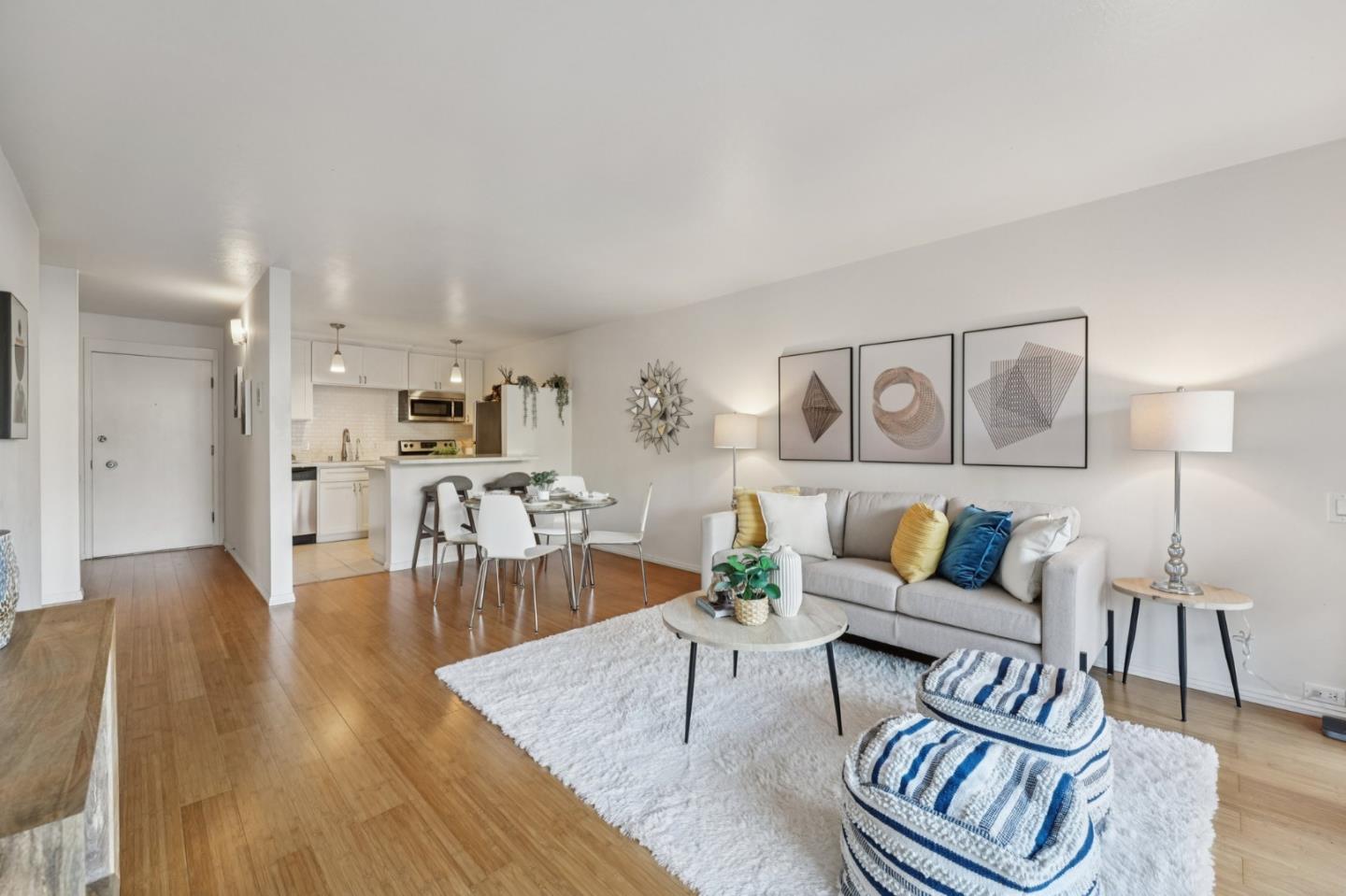 Detail Gallery Image 7 of 33 For 323 Monte Vista Ave #203,  Oakland,  CA 94611 - 1 Beds | 1 Baths