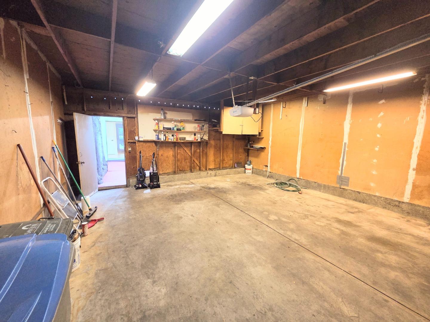 Detail Gallery Image 14 of 16 For 2324 Mossdale Way, San Jose,  CA 95133 - 2 Beds | 1/1 Baths