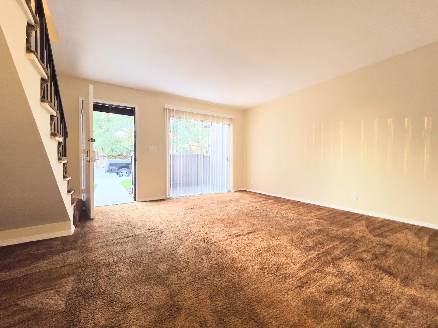 Detail Gallery Image 3 of 16 For 2324 Mossdale Way, San Jose,  CA 95133 - 2 Beds | 1/1 Baths