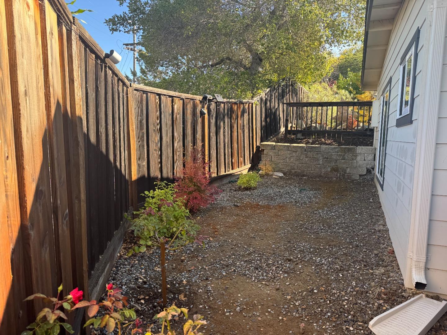 Detail Gallery Image 13 of 15 For 1500 Solana Dr Adu,  Belmont,  CA 94002 - 2 Beds | 1 Baths