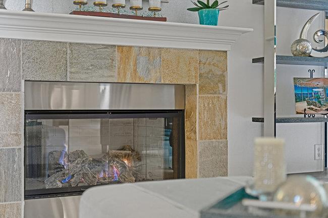 Detail Gallery Image 16 of 90 For 19 Loma Vista Ln, Belmont,  CA 94002 - 3 Beds | 2/1 Baths