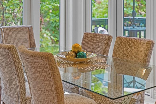 Detail Gallery Image 17 of 90 For 19 Loma Vista Ln, Belmont,  CA 94002 - 3 Beds | 2/1 Baths