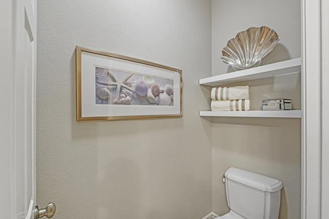Detail Gallery Image 43 of 90 For 19 Loma Vista Ln, Belmont,  CA 94002 - 3 Beds | 2/1 Baths