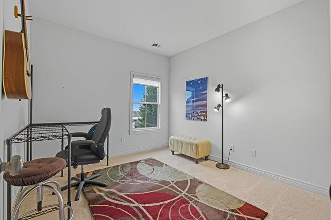 Detail Gallery Image 56 of 90 For 19 Loma Vista Ln, Belmont,  CA 94002 - 3 Beds | 2/1 Baths