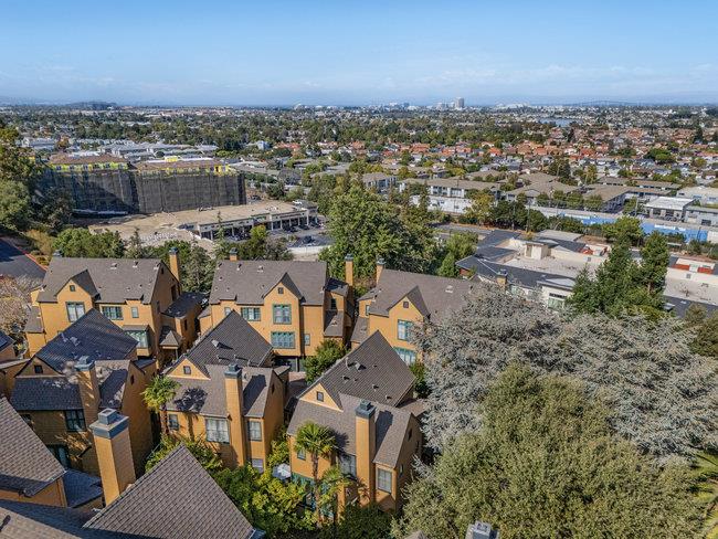Detail Gallery Image 76 of 90 For 19 Loma Vista Ln, Belmont,  CA 94002 - 3 Beds | 2/1 Baths