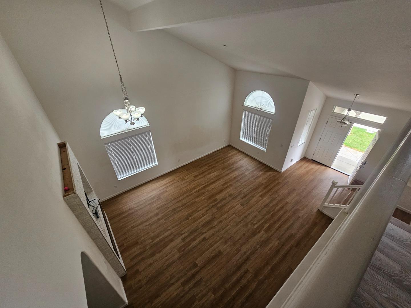 Detail Gallery Image 17 of 39 For 13721 Santa Lucia Dr, Gustine,  CA 95322 - 5 Beds | 3/1 Baths