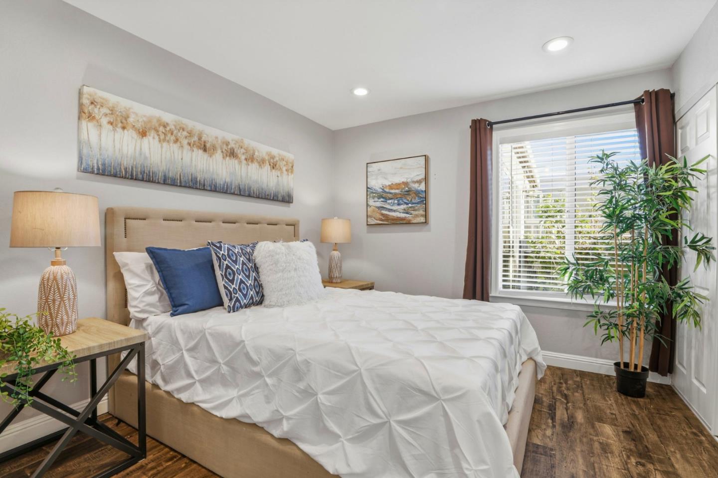 Detail Gallery Image 15 of 28 For 3815 Marfrance Dr, San Jose,  CA 95121 - 3 Beds | 2 Baths